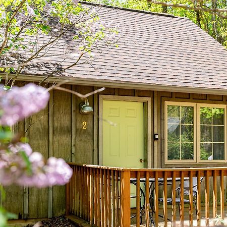 Love Ridge Mountain Lodging Lyndhurst Buitenkant foto