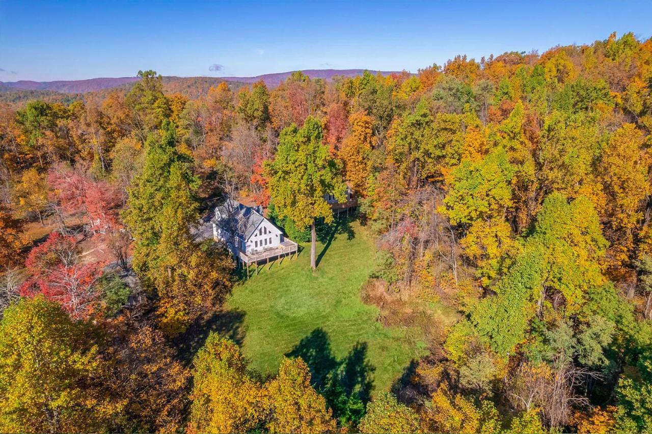 Love Ridge Mountain Lodging Lyndhurst Buitenkant foto