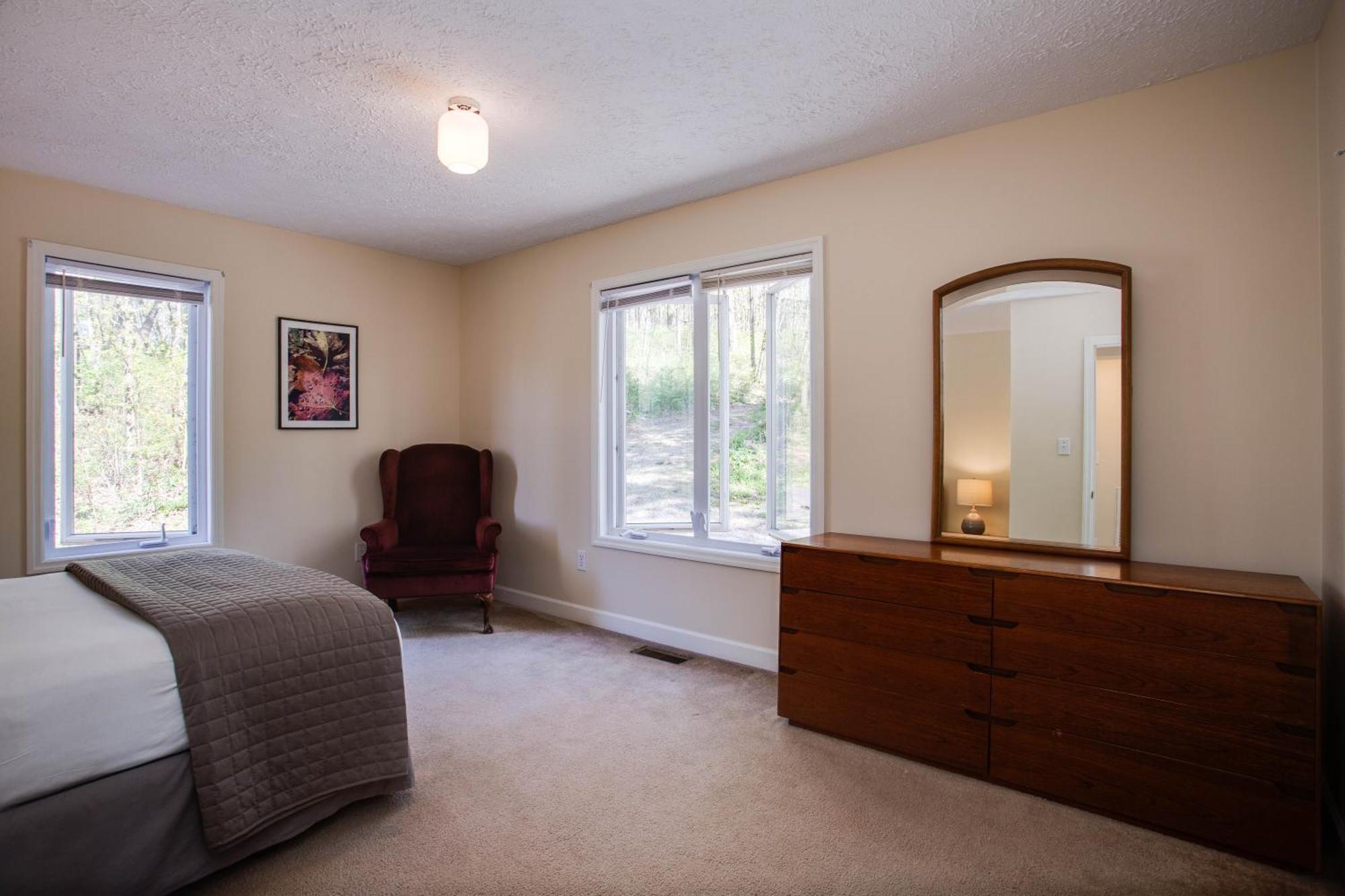 Love Ridge Mountain Lodging Lyndhurst Buitenkant foto